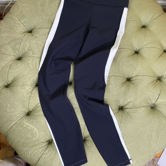 Johnny Was Calme Color Blocked Sports Bra & Leggings Set Size XS NWT Retail $206 - Picture 8 of 14